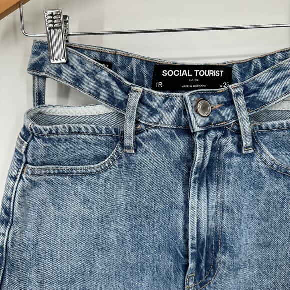 Hollister Social Tourist Ultra High Rise Straight Leg Jeans Cut-Out Waist, Blue - Picture 8 of 13
